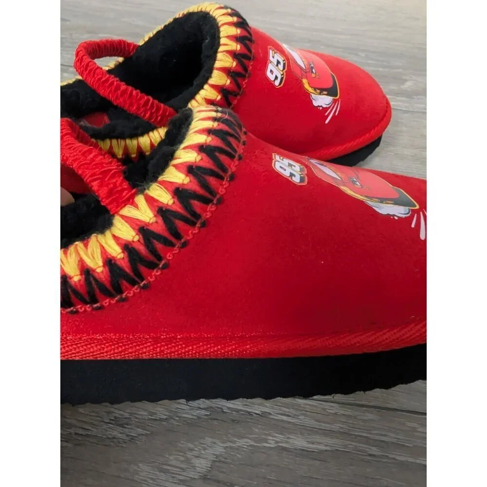 Disney Pixar Cars Lightning McQueen Kids Sz 11/12  Slippers Shoes Fleece Strap